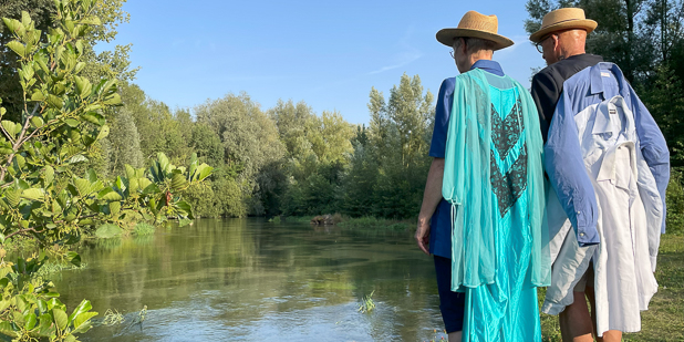 Flusswärts Flusswärts